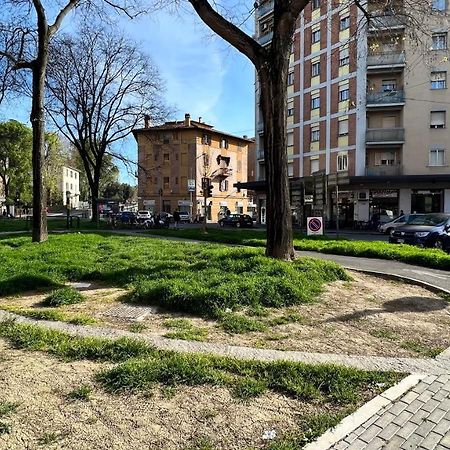 Апартаменты La Casa Fiorita Болонья Экстерьер фото